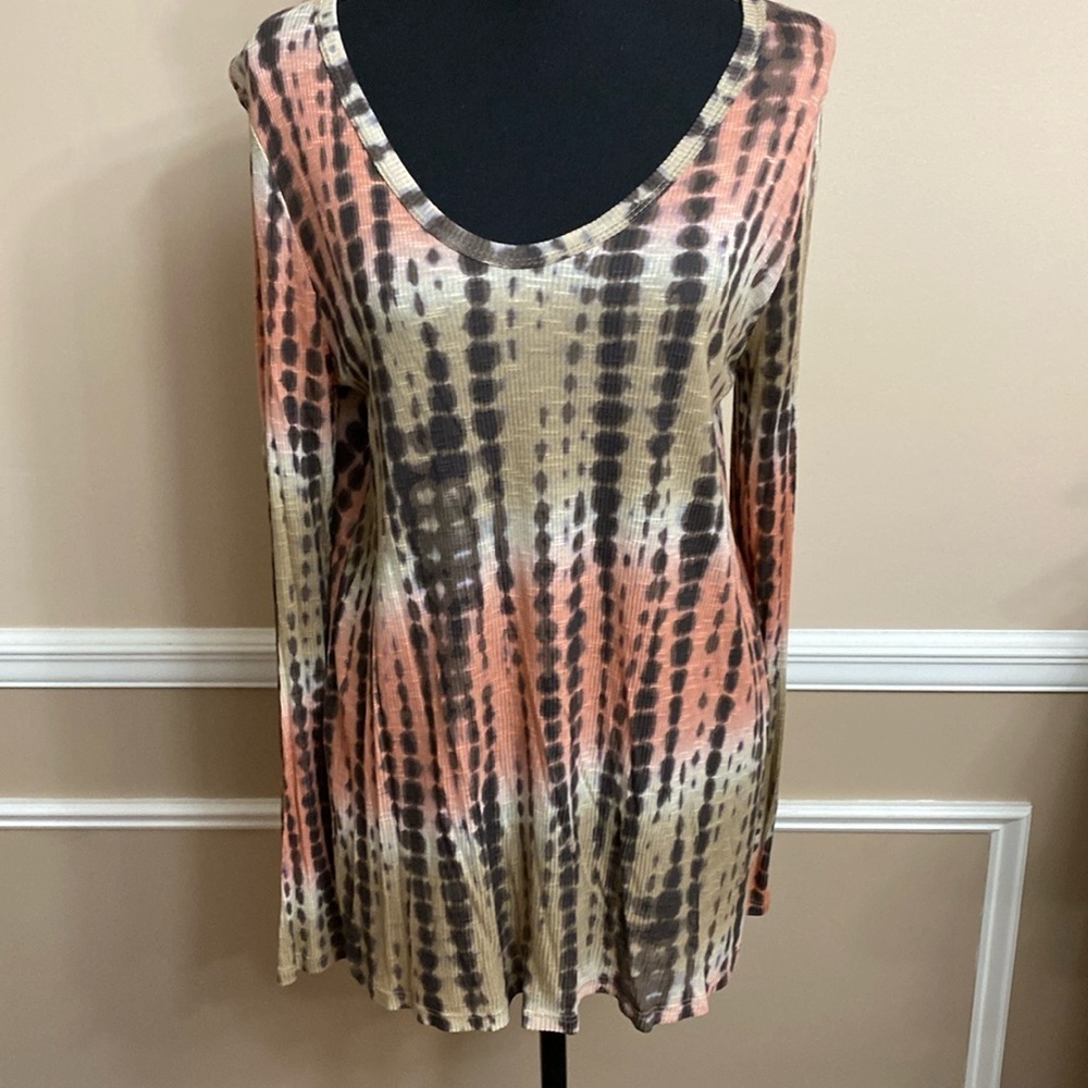 Macaron Top P2P 19” NWOT